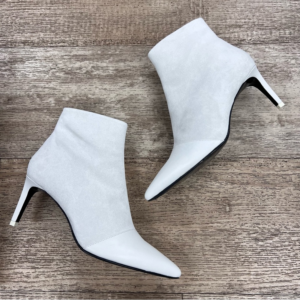 (AN-185) Rag & Bone Beha Boot in White - Picture 2 of 4